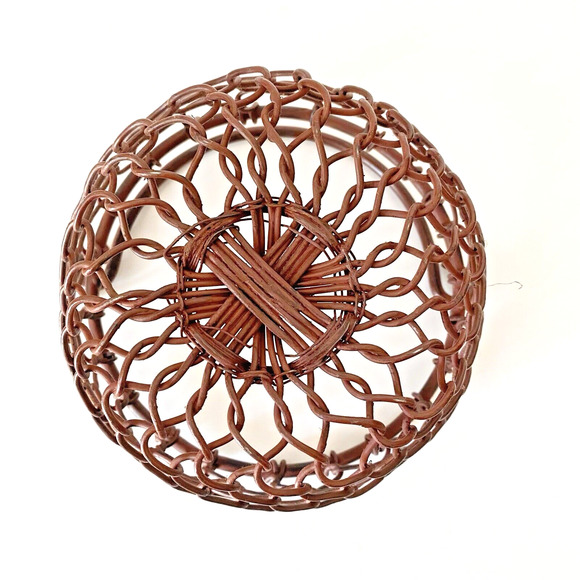 Farmhouse Style Rustic Small Wire Basket Distressed Finish Country Decor 6.5x4" - Picture 4 of 6